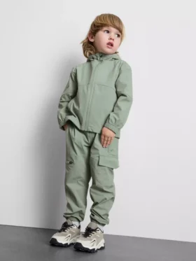 1,5-8 yaş | fermuarlı kapüşonlu sweatshirt ve kargo eşofman altlarıyla oluşan spor takımı