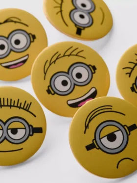 6’lı paket Minions düğmeleri 6’lı paket Minions düğmeleri