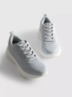 Aktif file sneakerlar