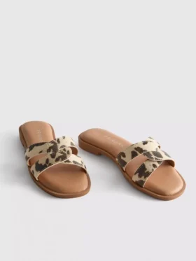 Çapraz kayışlı mule sandaletler