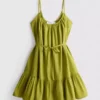 Askılı fırfırlı poplin mini elbise Askılı fırfırlı poplin mini elbise