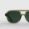 Aviator tarzı güneş gözlüğü