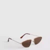 Aviator tarzı metal çerçeveli Güneş Gözlüğü Aviator tarzı metal çerçeveli Güneş Gözlüğü