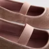 Ayakkabı giyilmeden giyilebilen balerin sneakerlar