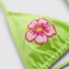 Boncuklu çiçek desenli üçgen bikini üstü Boncuklu çiçek desenli üçgen bikini üstü
