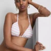 Brezilya üçgen bikini takımı Brezilya üçgen bikini takımı