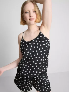 Cami ve şort pijama