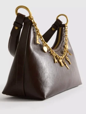 Charm detaylı omuz çantası
