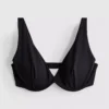 Daha dolgun göğüslü, balenli bikini üstü Daha dolgun göğüslü, balenli bikini üstü