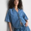 Denim kısa kollu şort gömlek Denim kısa kollu şort gömlek
