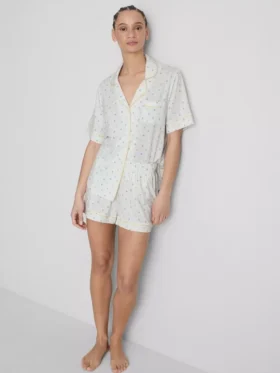Desenli kısa erkek tarzı şort pijama Desenli kısa erkek tarzı şort pijama
