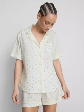 Desenli kısa erkek tarzı şort pijama Desenli kısa erkek tarzı şort pijama