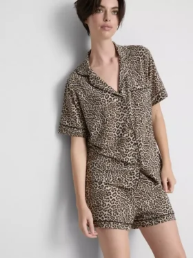 Desenli kısa erkek tarzı pijama Desenli kısa erkek tarzı pijama