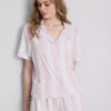 Desenli kısa erkek tarzı pijama Desenli kısa erkek tarzı pijama