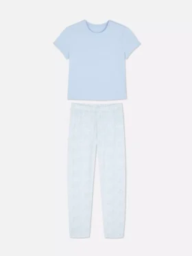 Desenli kısa kollu pijama takımı Desenli kısa kollu pijama takımı