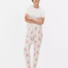 Desenli kısa kollu pijama takımı Desenli kısa kollu pijama takımı
