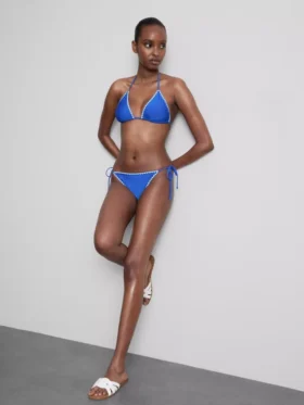 Dikiş detaylı, yan bağlamalı bikini alt