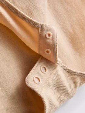 Dikişsiz şekillendirici bodysuit