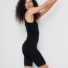 Dikişsiz korseyi ve toparlayıcı iç giyim bodysuit