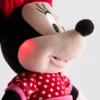 Disney’in ışıklı Minnie Mouse peluş oyuncağı Disney’in ışıklı Minnie Mouse peluş oyuncağı