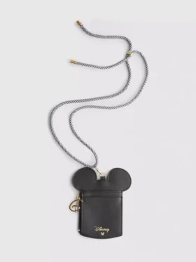 Disney’in Mickey Mouse boyun askılı kartlık