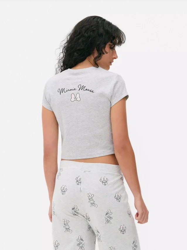 Disney’in Minnie Mouse pijama üstü Disney’in Minnie Mouse pijama üstü