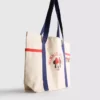 Disney’in Minnie Mouse tote çantası Disney’in Minnie Mouse tote çantası
