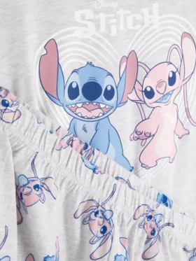 Disney’in Stitch desenli kısa şortlu pijama
