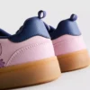 Disney’in Stitch karakterli sakız tabanlı Sneakerları