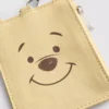 Disney’in Winnie the Pooh boyun askılı çantası Disney’in Winnie the Pooh boyun askılı çantası