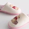 Disney’in Winnie the Pooh ev terlikleri Disney’in Winnie the Pooh ev terlikleri