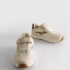 Düşük bilekli Sneakerlar