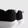 Düşük bilekli spor sneakerlar