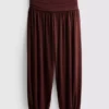 Dökümlü harem pantolon Dökümlü harem pantolon