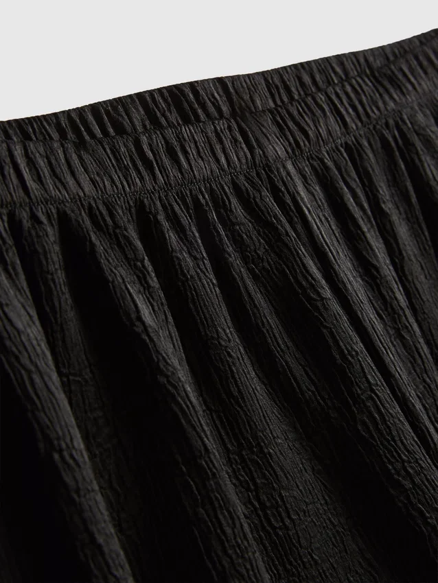 Dokulu düz paça saten pantolon Dokulu düz paça saten pantolon