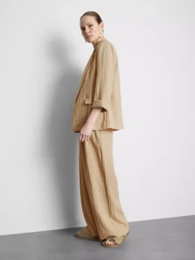 Dokulu çentikli yakalı blazer