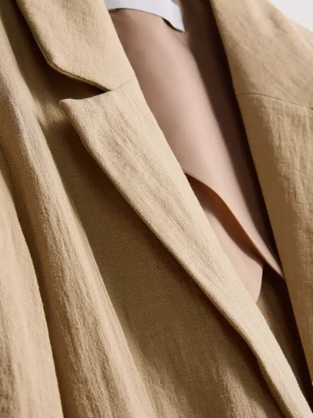 Dokulu çentikli yakalı blazer Dokulu çentikli yakalı blazer