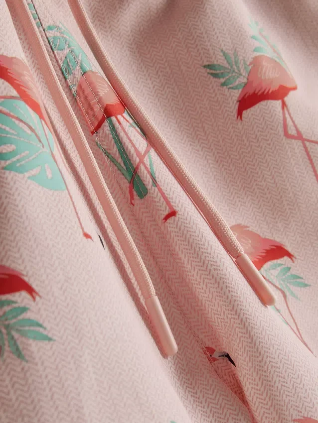 Dokulu flamingo desenli yüzme şortu Dokulu flamingo desenli yüzme şortu