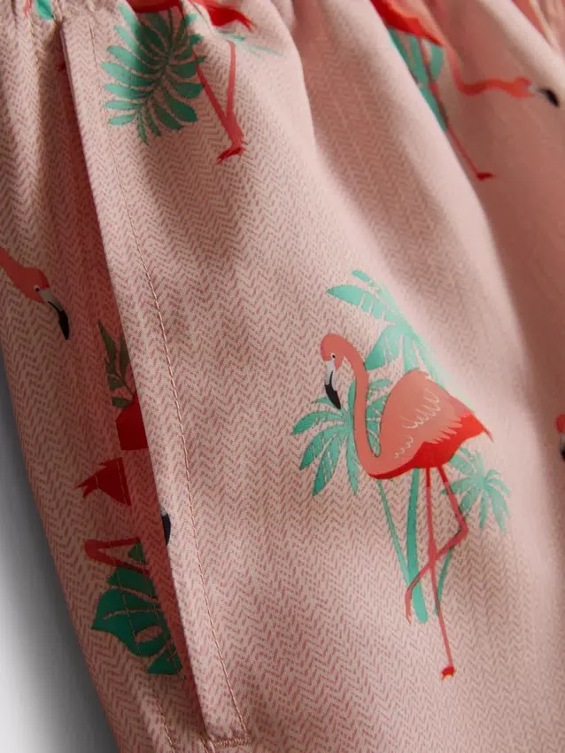 Dokulu flamingo desenli yüzme şortu Dokulu flamingo desenli yüzme şortu