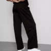 Dokulu geniş paça pantolon Dokulu geniş paça pantolon