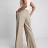Dokulu geniş paça pantolon Dokulu geniş paça pantolon