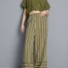 Dokulu çizgili geniş paça pantolon Dokulu çizgili geniş paça pantolon
