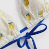 Dokulu limon desenli üçgen bikini üstü Dokulu limon desenli üçgen bikini üstü