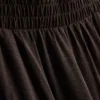 Elastik bel, geniş paça pantolon Elastik bel, geniş paça pantolon