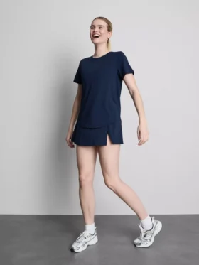 Essential spor tişörtü Essential spor tişörtü