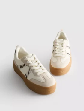 Flatform kauçuk taban