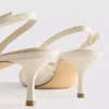 Geniş kalıplı file slingback topuklu ayakkabılar