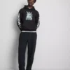 Gorillaz desenli kapüşonlu sweatshirt Gorillaz desenli kapüşonlu sweatshirt