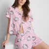 Hello Kitty kısa boyfriend şortlu pijama Hello Kitty kısa boyfriend şortlu pijama