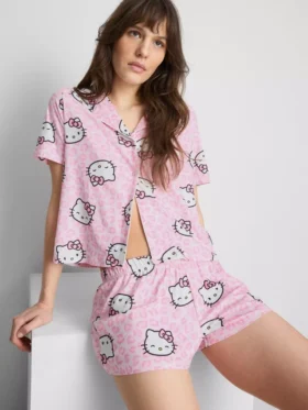 Hello Kitty kısa boyfriend şortlu pijama